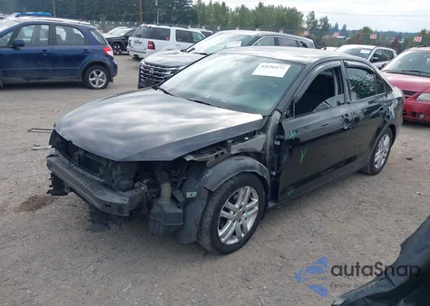 2015 Volkswagen Jetta 2.0L S z USA, uszkodzony, nr VIN 3VW2K7AJ4FM203897